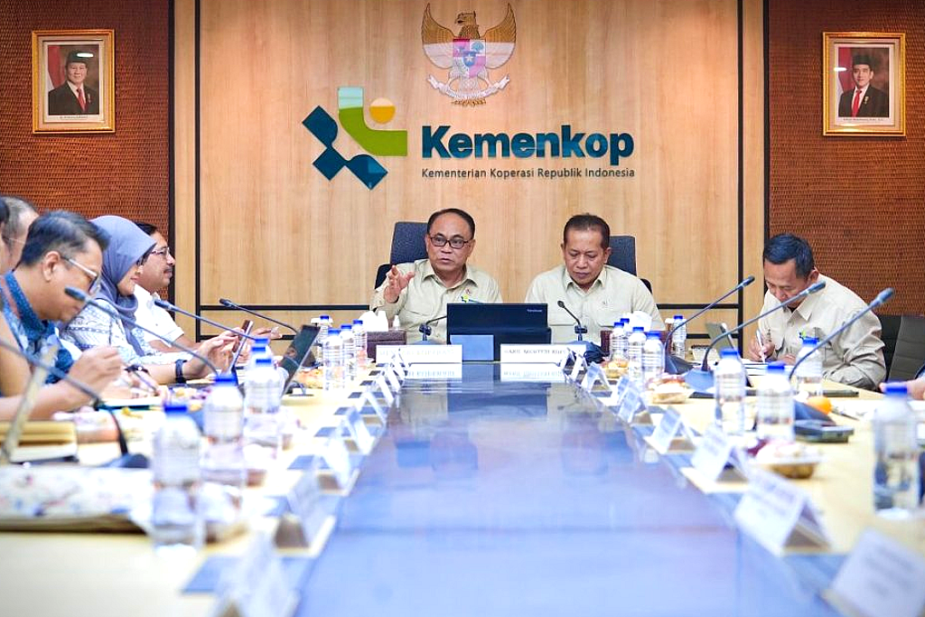 1.550 Manajer Kopdes Merah Putih Gagal Tanda Tangan Kontrak, Minta Penawaran Ulang