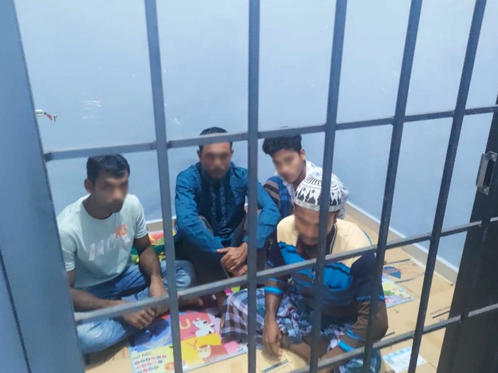 16 WNA Tertangkap di Palabuhanratu, Dugaan Kejahatan Siber
