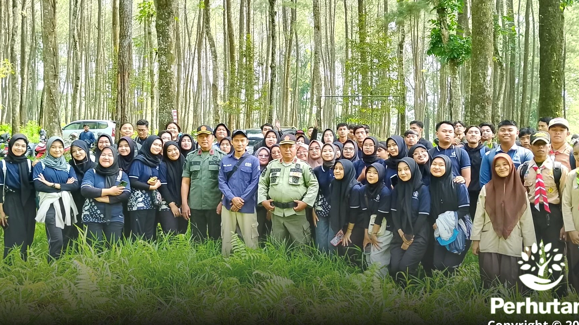 200 Kader Hutan Banyuwangi Barat Komitmen Menjaga Ekosistem