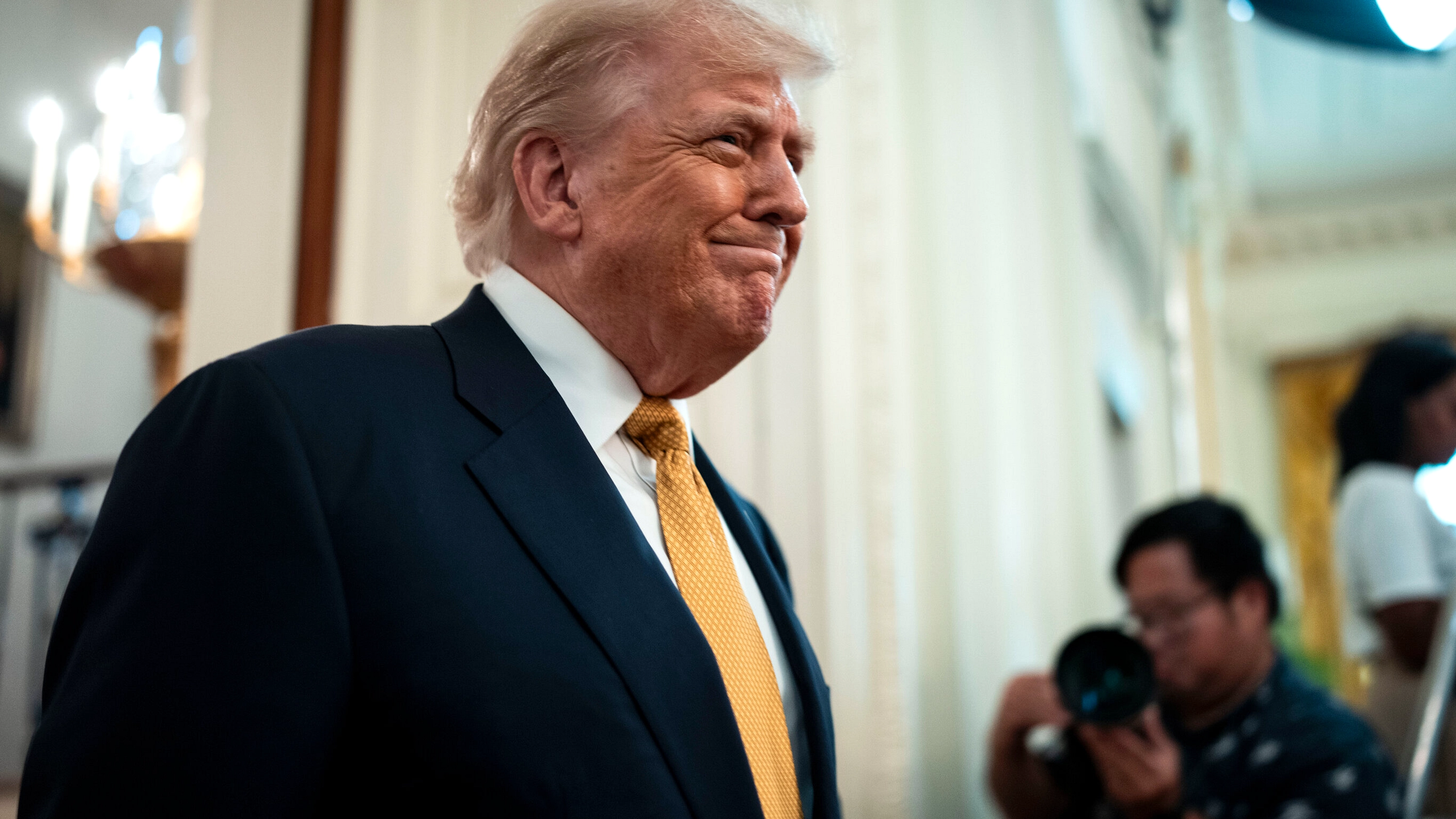 25 Negara Gugat Tarif Trump, Indonesia Kena Imbas