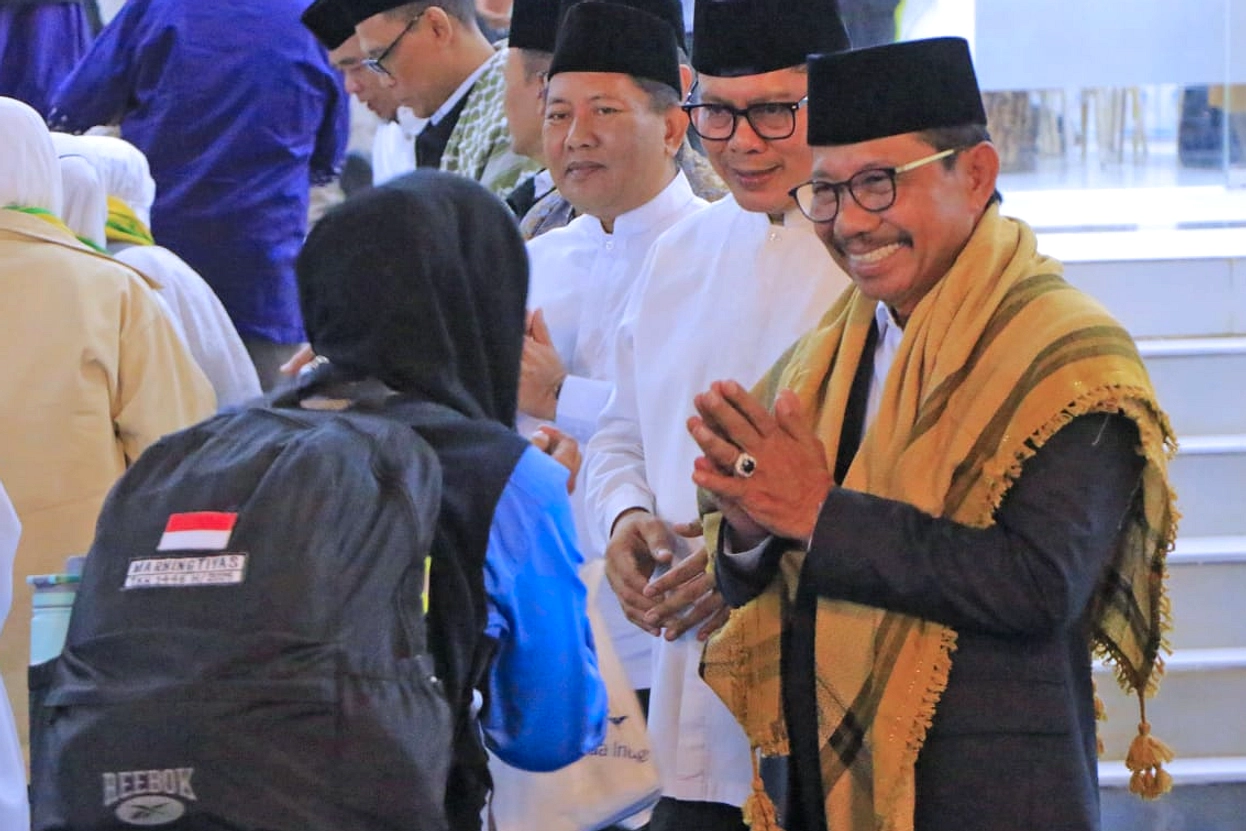 261 Jemaah Haji Denpasar Berangkat ke Makkah 2026 Dukungan
