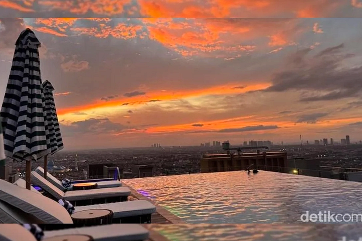 28th Sky Beach Club Hadir di Atap Hotel Surabaya