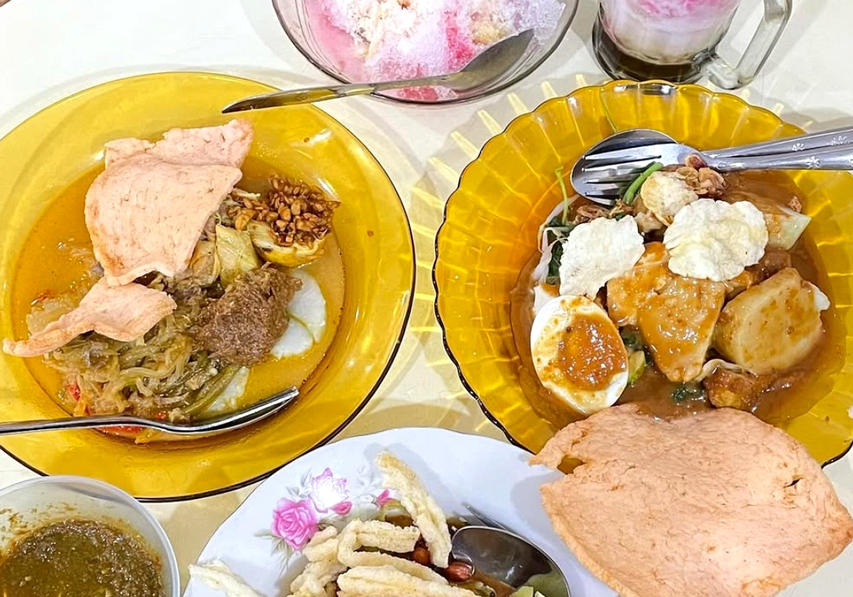 7 Tempat Makan Lawas di Jakarta yang Resepnya Tak Pernah Berubah