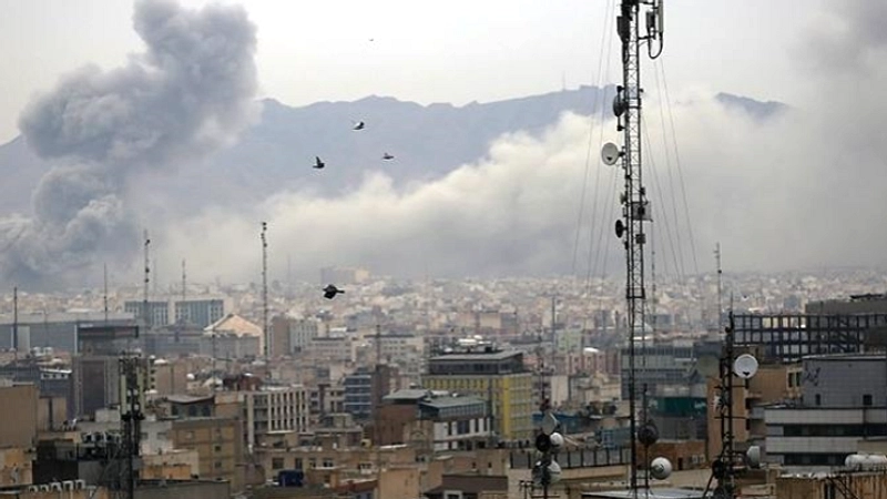 7 Tentara Iran Tewas Kena Rudal AS di Bampur