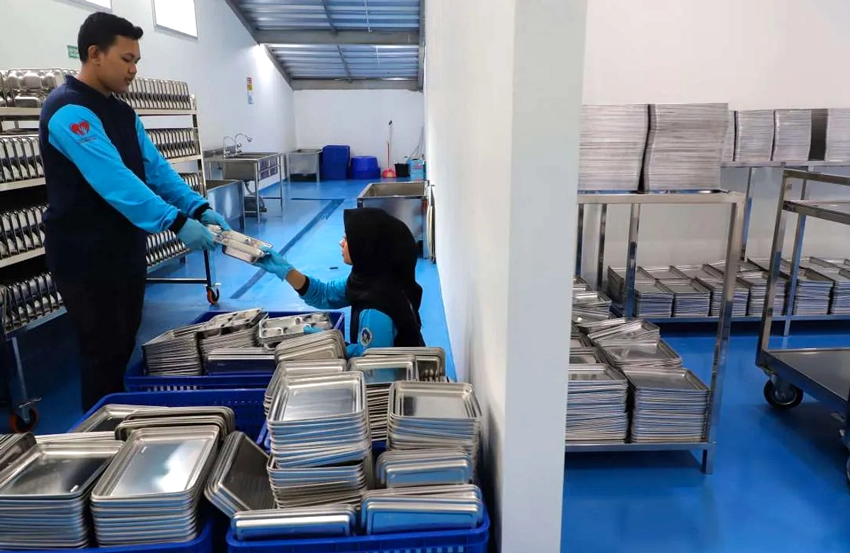 950 Dapur MBG Diduga Tak Layak Sanitasi, BGN Siap Tutup Permanen