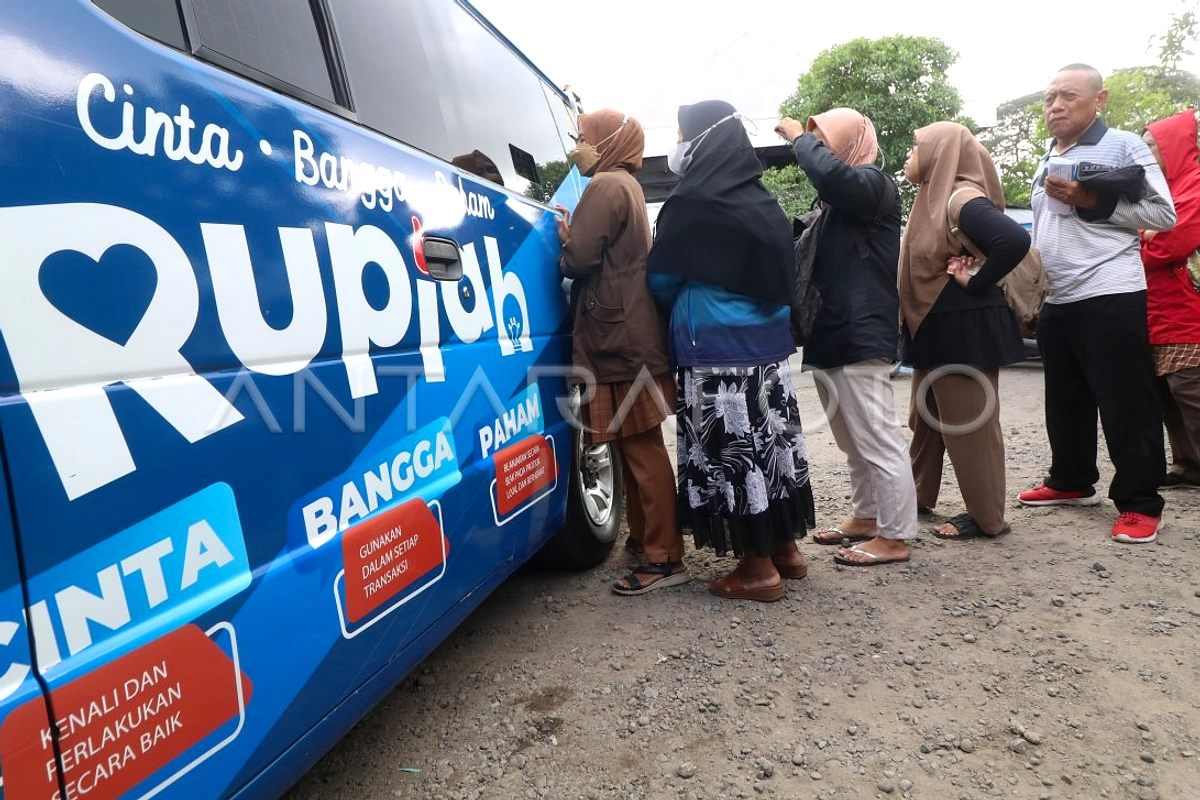 Ahmad Rizal Tuntun Pedagang Siapkan Uang Kembalian & QRIS
