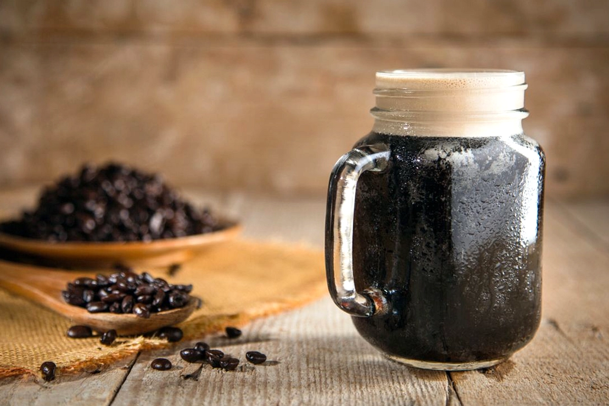 Air Panas vs Cold Brew: Bagaimana Suhu Mengubah Rasa Kopi