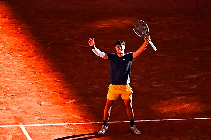 Alcaraz Mundur French Open 2026, Cedera Pergelangan Tangan