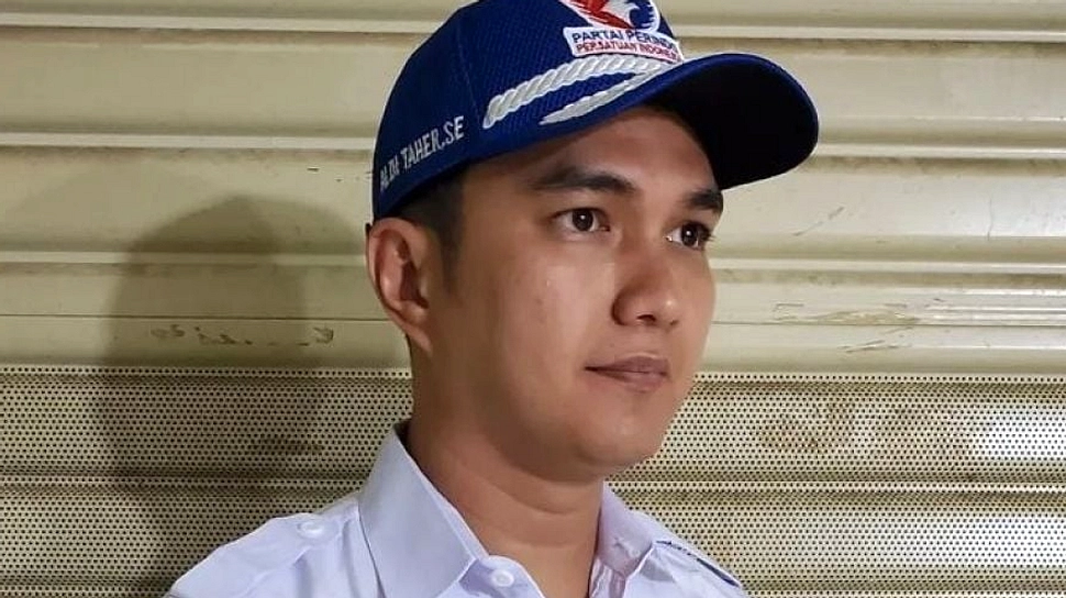 Aldi Taher Minta Pelanggan Pergi Burger King Saat Gerai Tutup