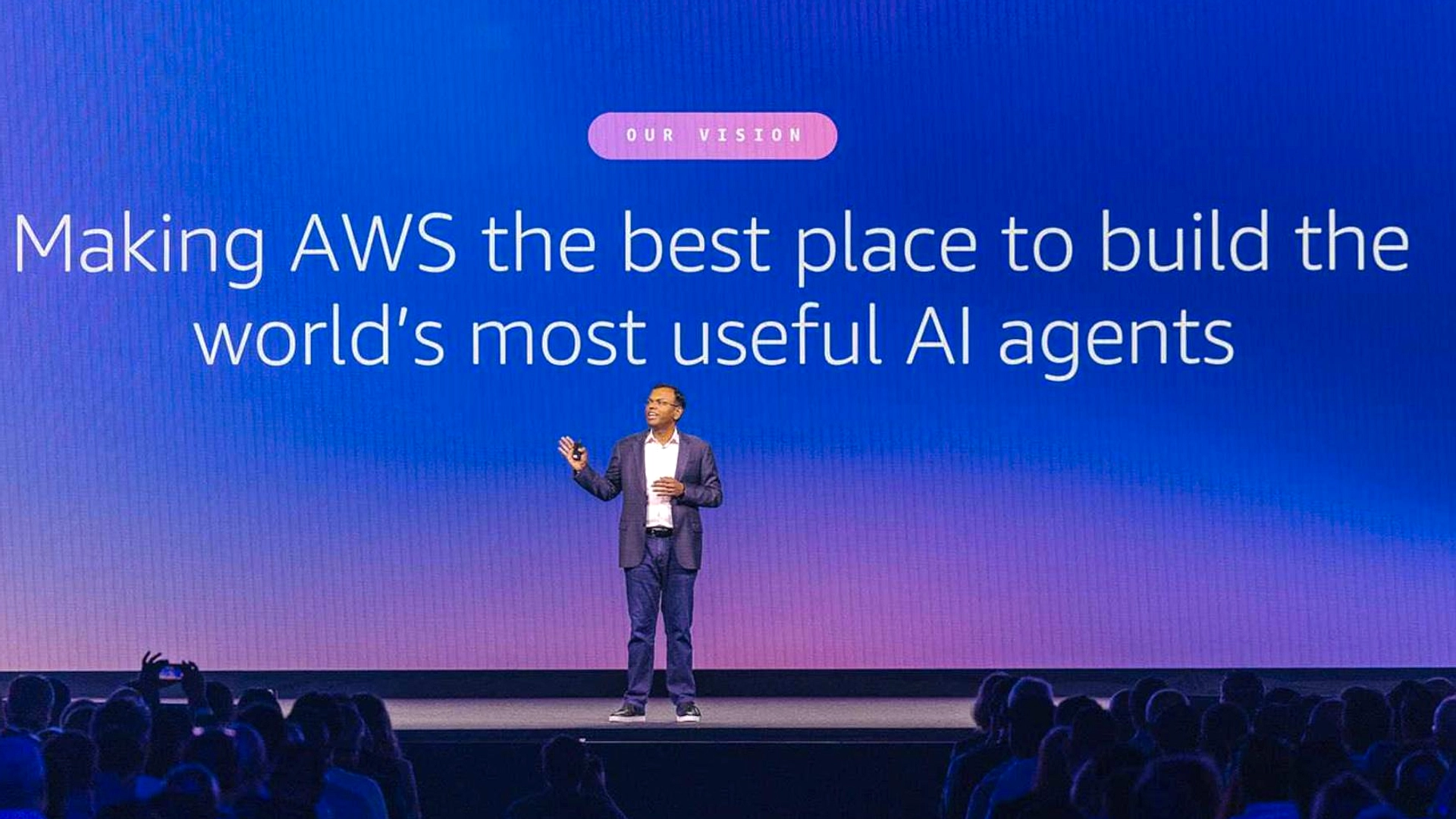 Amazon 200 Miliar Dollar, Seattle Tolak Pusat Data AI