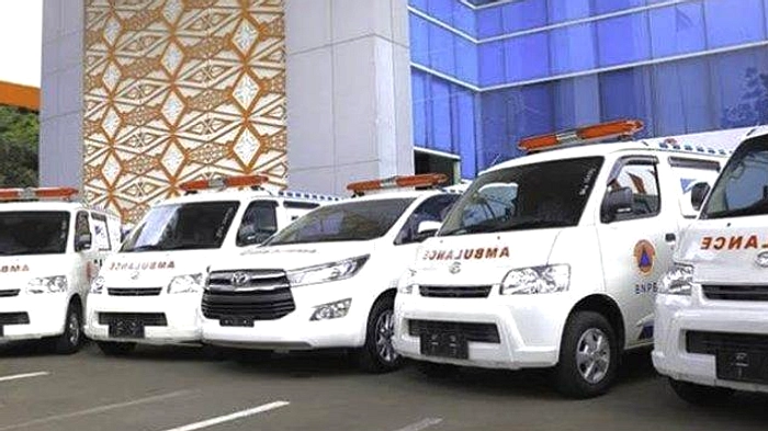 Ambulans Boleh Terobos Lampu Merah, Ini Aturannya