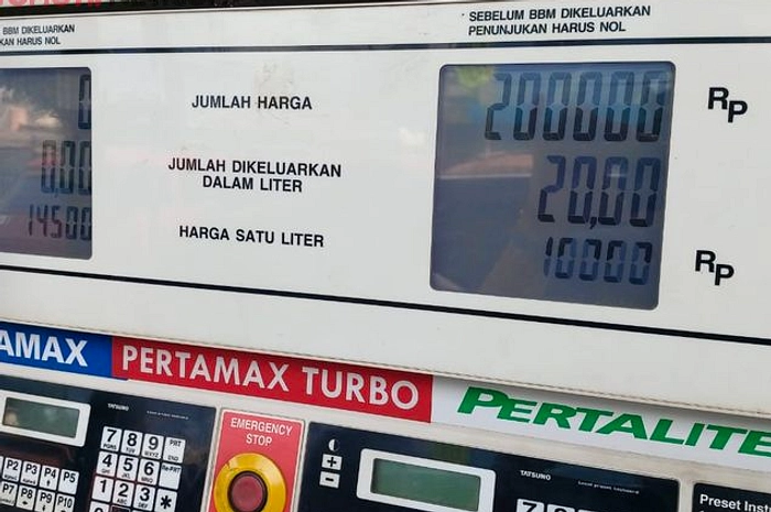 Antrian Pertalite di SPBU Rancaekek Tembus Jalan harga