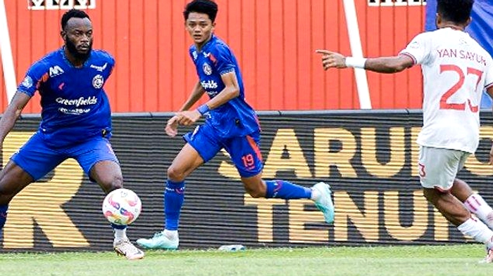 Arema FC Berhenti Serangkaian Kalah, Imbang 1-1 di Kanjuruhan