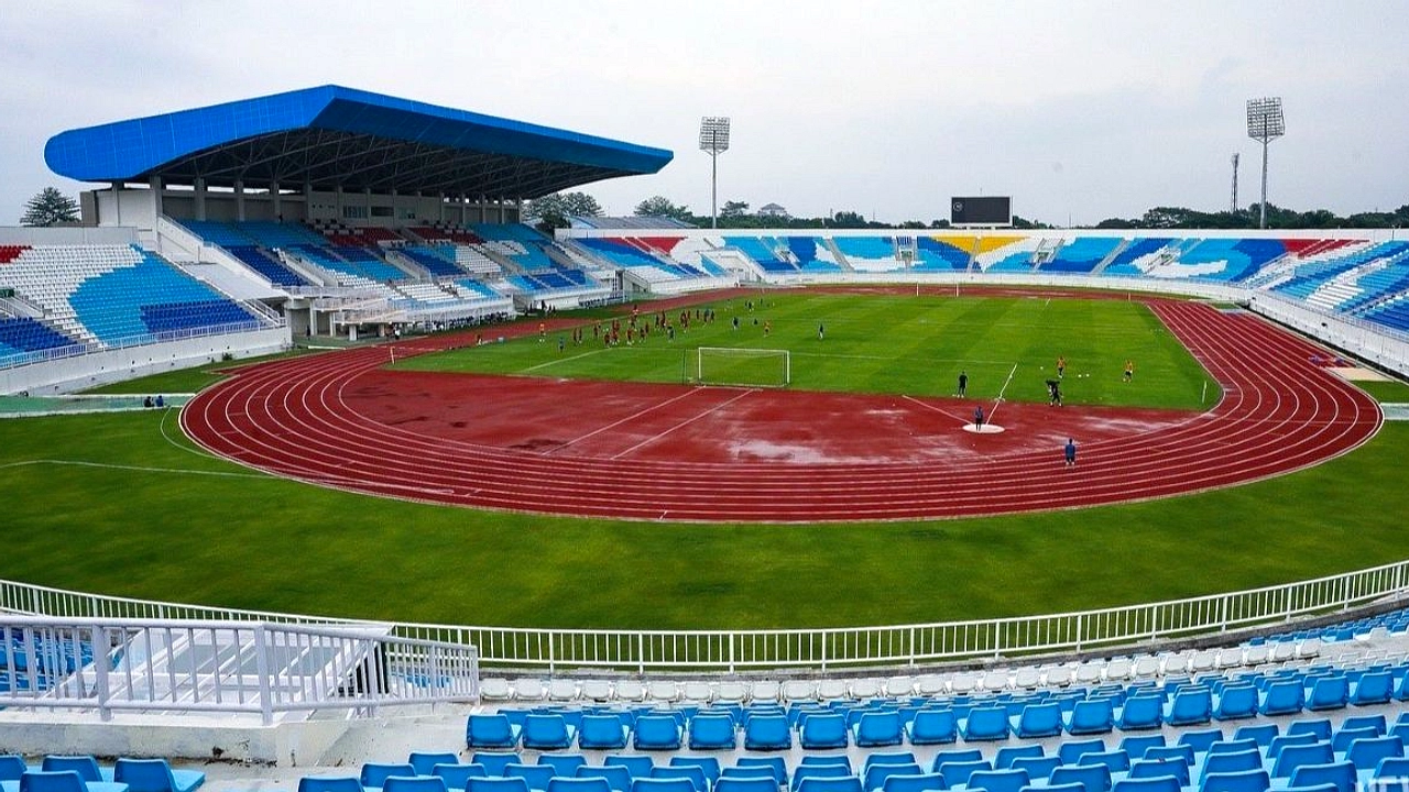 Arema FC Siap Hadapi Malut United Tanpa Pemain Kunci