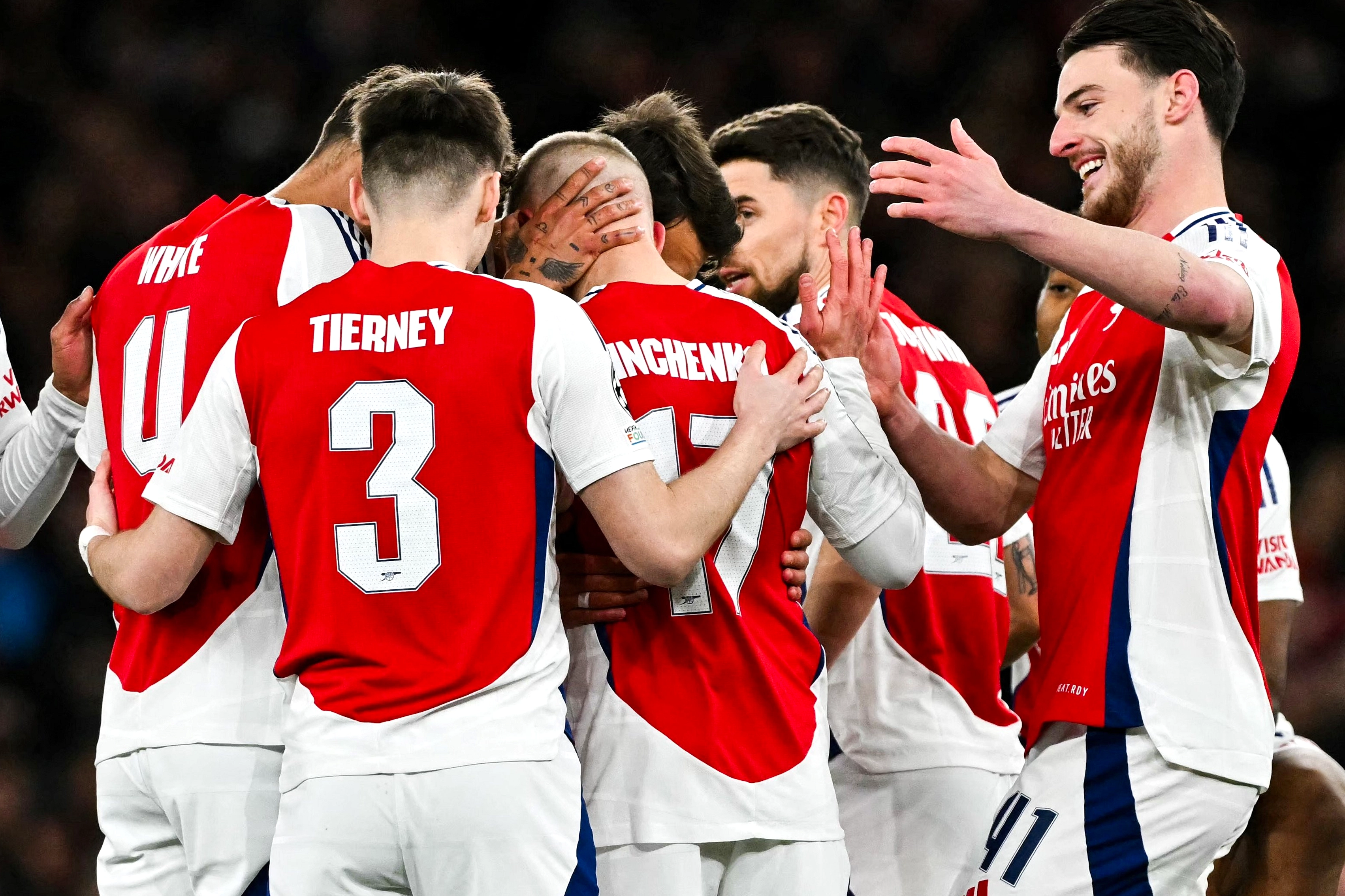 Arsenal Berjuang Dua Gelar: Champions dan Liga Inggris