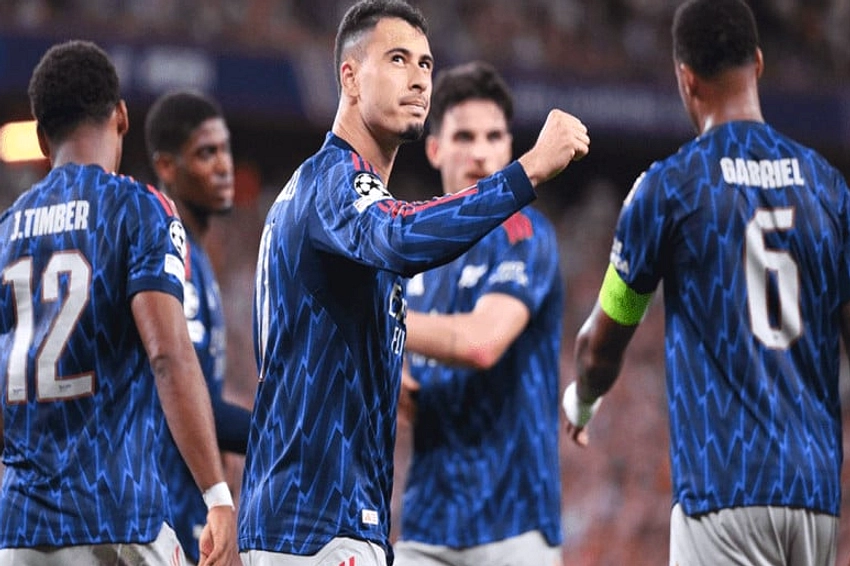 Arsenal Masuk Semifinal Liga Champions Tahan 0-0 di Istanbul