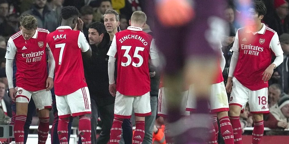 Arsenal Turun Puncak, Man City Guling, Gelar Menunggu