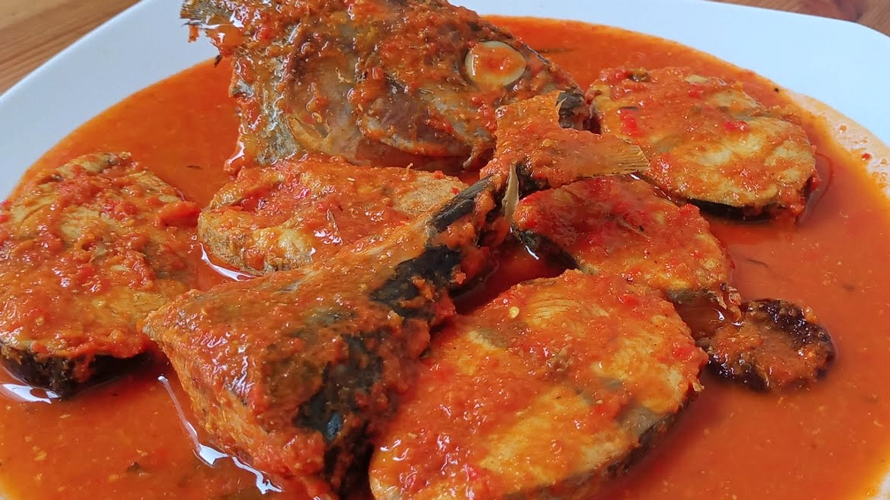 Asam Padeh Sumatera Barat: Rasa Asam Pedas yang Dikenal