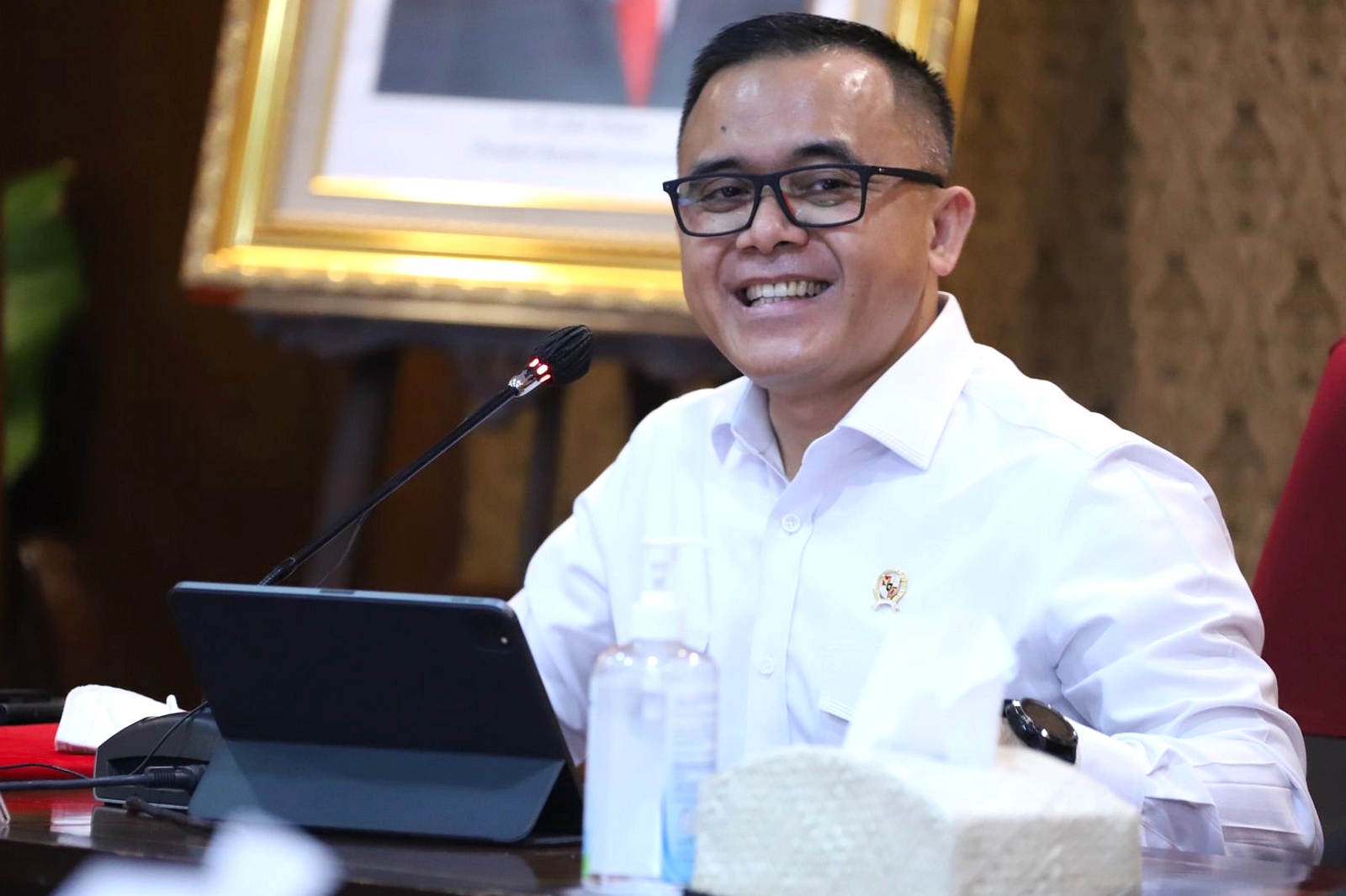 ASN WFH Minggu, Guru Tetap di Sekolah, ULT Terbuka Kemenk