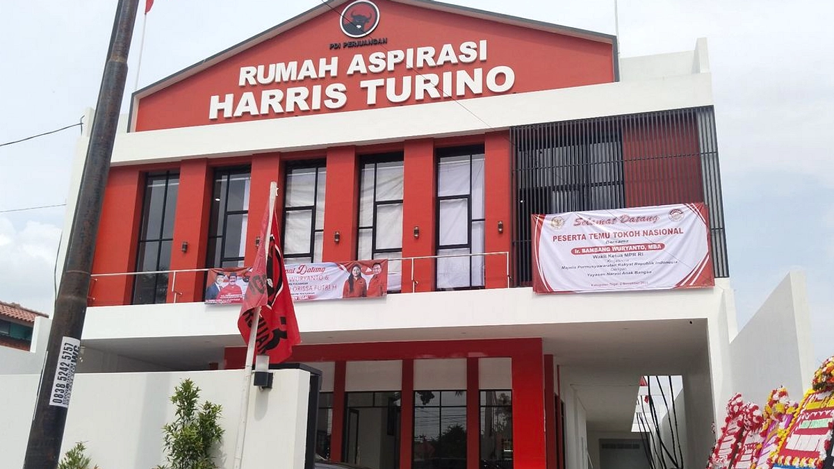 Aspirasi Sugiat Santoso Bagikan 1000 Paket Sembako di Langkat