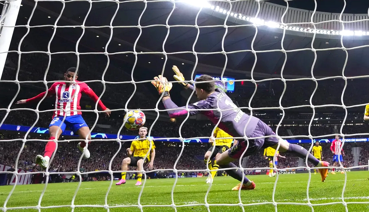 Atletico Madrid Kalahkan Barcelona 2-0 di Camp Nou