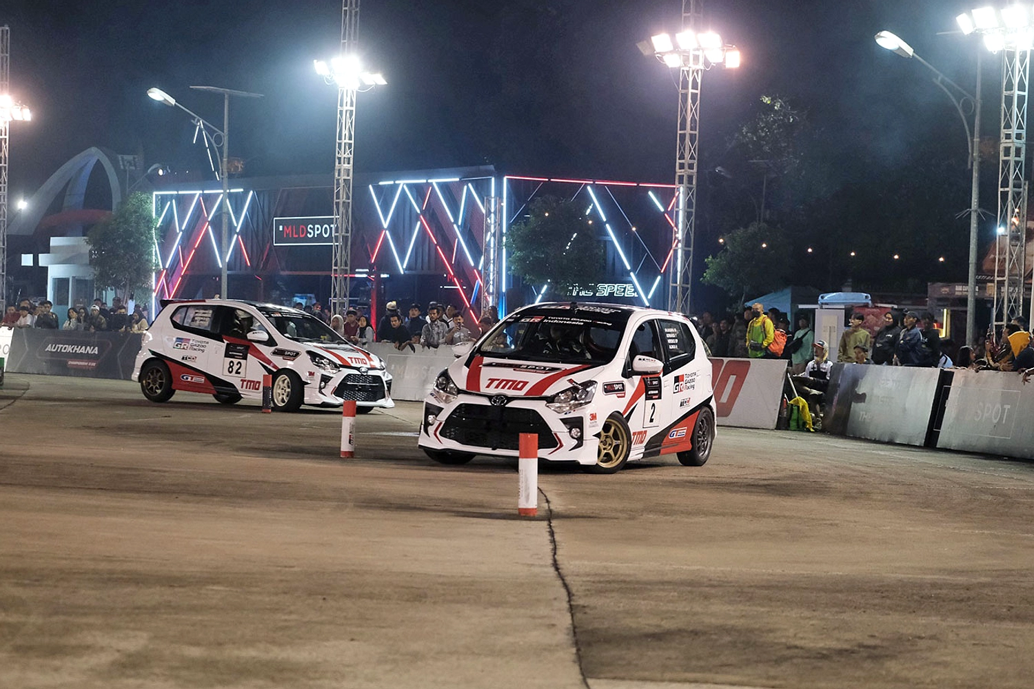 AutoX3 Extreme Show Debut di Bandung