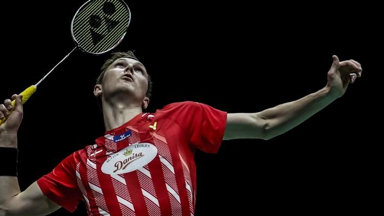 Axelsen Mundur, Akibat Cedera Punggung yang Tidak Tergapai
