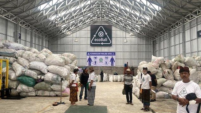 Bali Hadapi Tantangan Penghentian Open Dumping Sampah