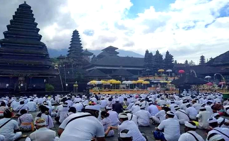 Bali Rayakan Hari Baik 'Ala Ayuning Dewasa' 19 Mei 2026