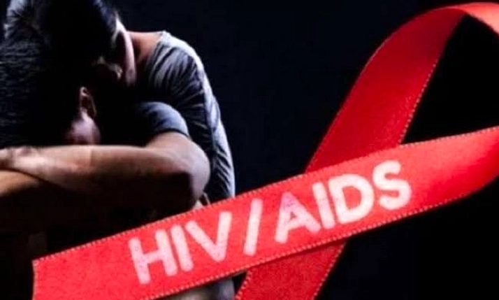 Bali Tercatat 2.000 Kasus HIV Baru 2025, Banyak Pasien Luar