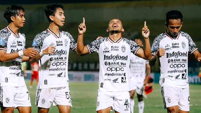 Bali United Menang 6-1 atas PSBS Biak di Super League