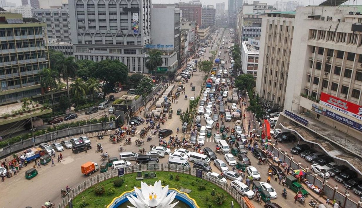 Bangladesh Terapkan Batas Waktu Operasional untuk Hemat Energi