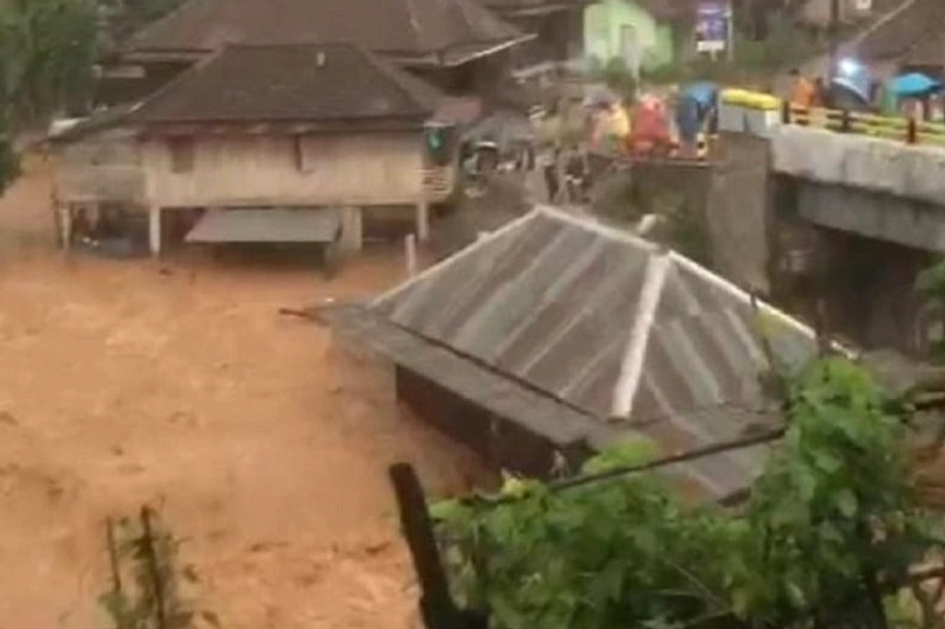 Banjar Ogan Komering Ulu: 43 Rumah Hilang Air, 187 Jiwa