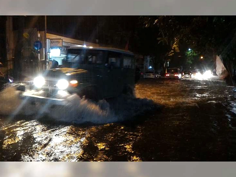 Banjir Bojonegoro: Jalan Sudirman dan Pattimura Terendam Air