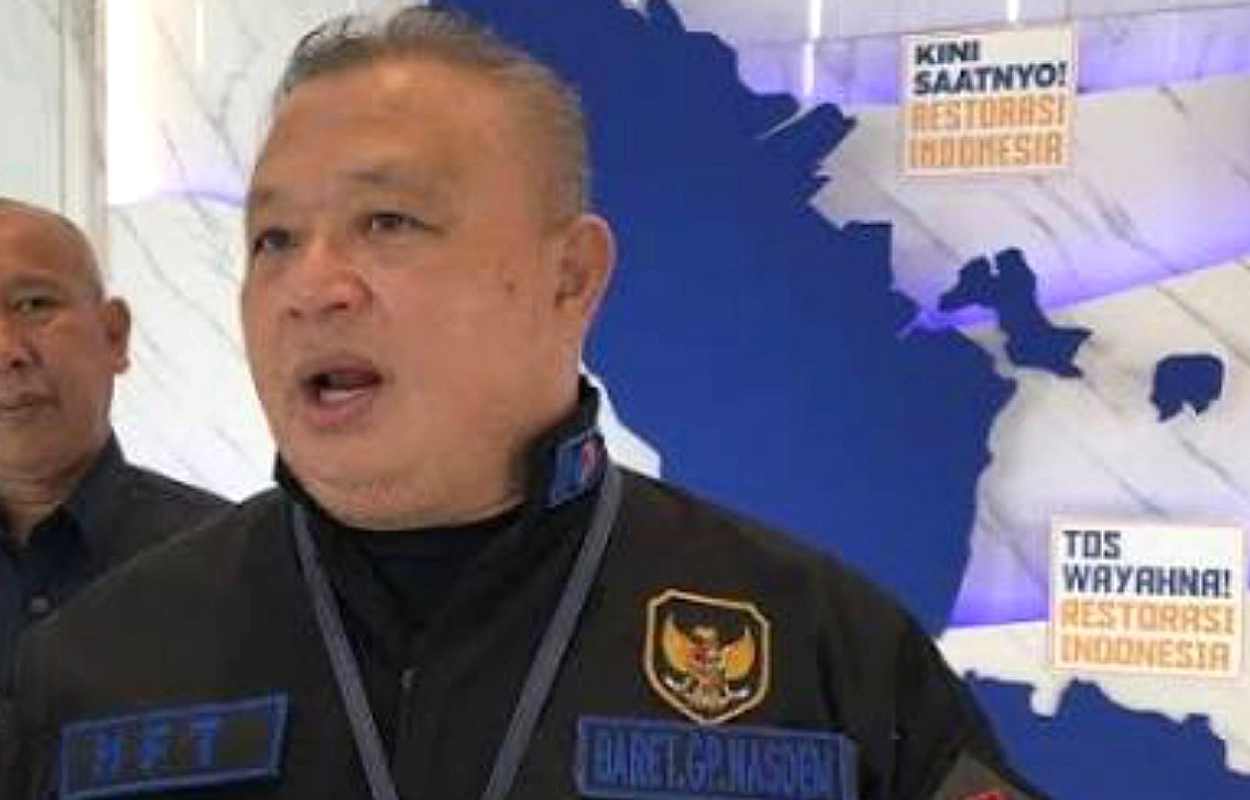 Banjir di Jakarta Menggenang, Penyelamatan Rumah Berlangsung