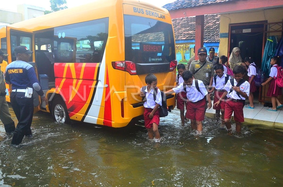 Banjir Hantui Sekolah, Hanya 22 Siswa Baru Daftar