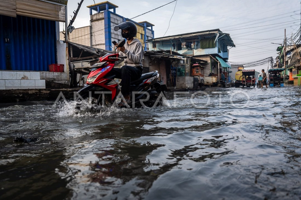 Banjir Rob Kalianak Semakin Parah, Warga Minta Dam Dibangun