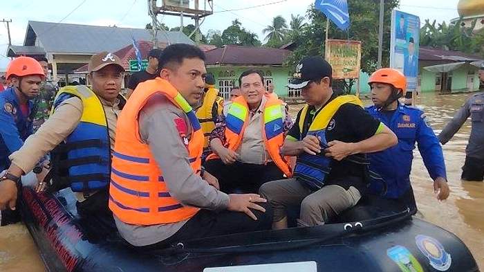 Banjir Sarolangun menenggelamkan 26 desa, 1.552 rumah