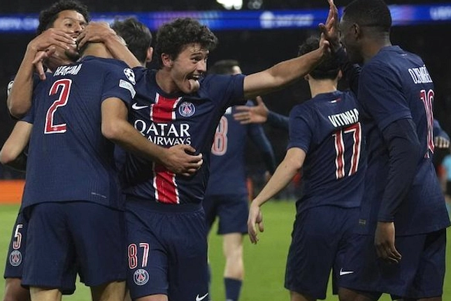 Bayern vs PSG: Bayern Butuh Dua Gol di Allianz, Tambahan Ada