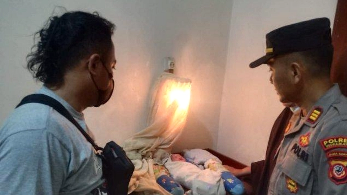 Bayi Perempuan Hidup Ditemukan di Persawahan Tugurejo