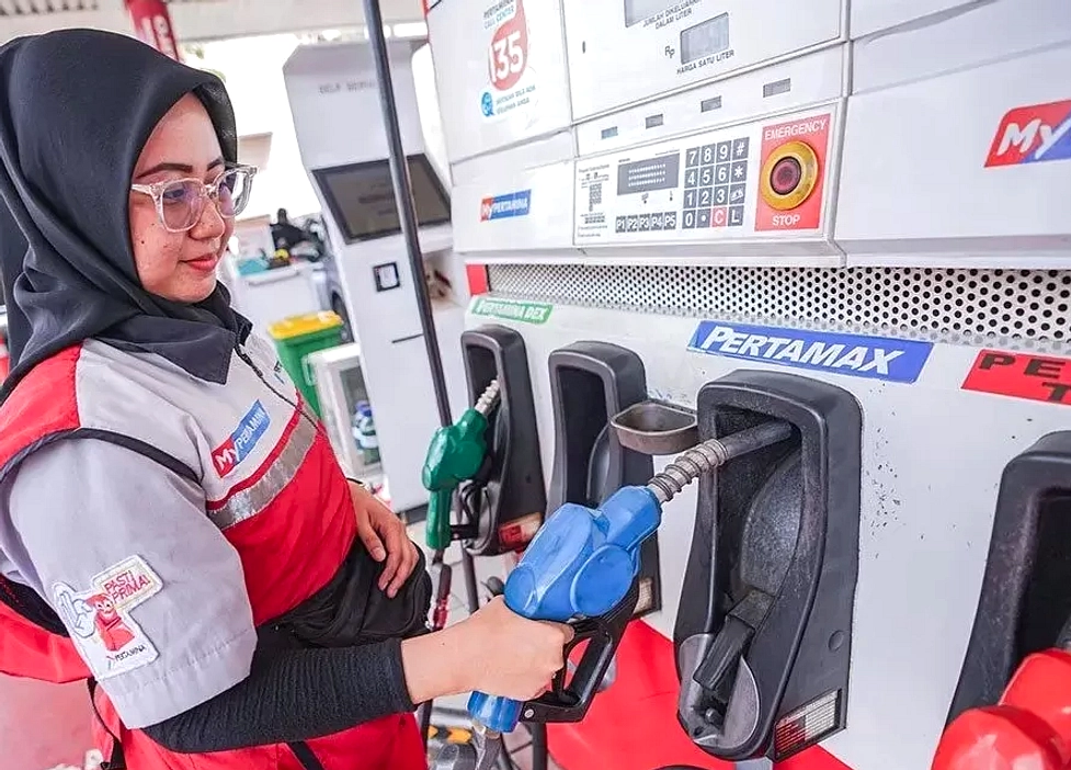 BBM Pertamax Non-Subsidi Naik Rp 16.250 per Liter Indonesia