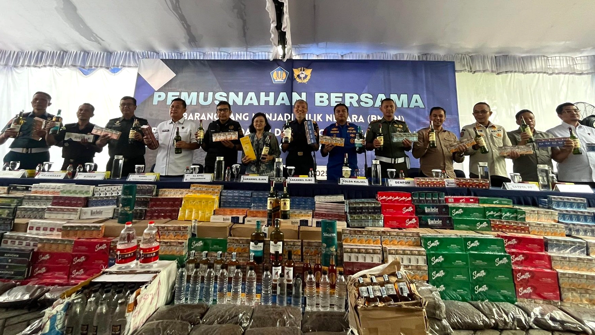 Bea Cukai Gagalkan 2,2 Juta Rokok Ilegal di Banjarbaru