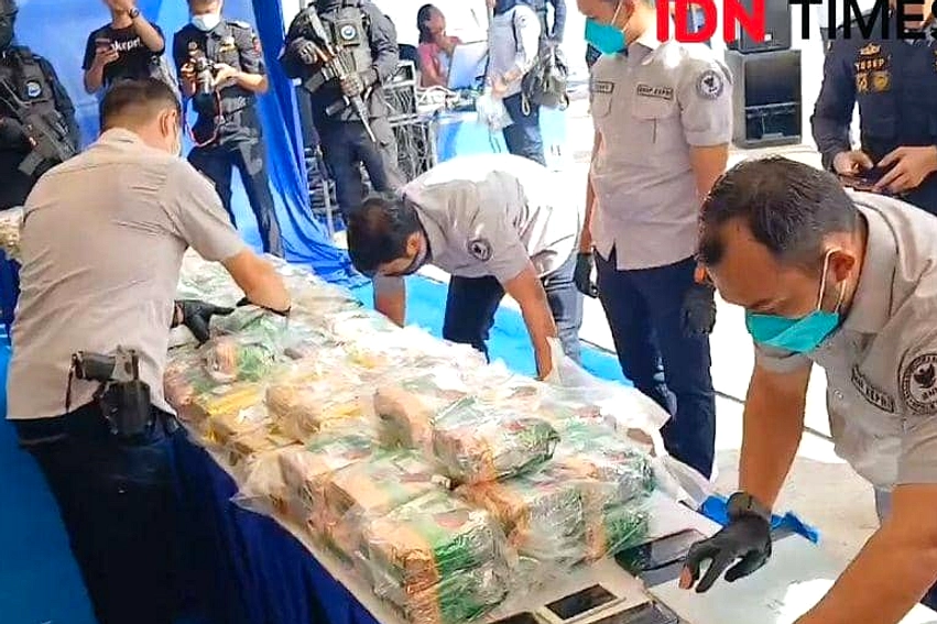 Bea Cukai Tangkap 3 WN Malaysia Bawa Ketamin di Sepatu
