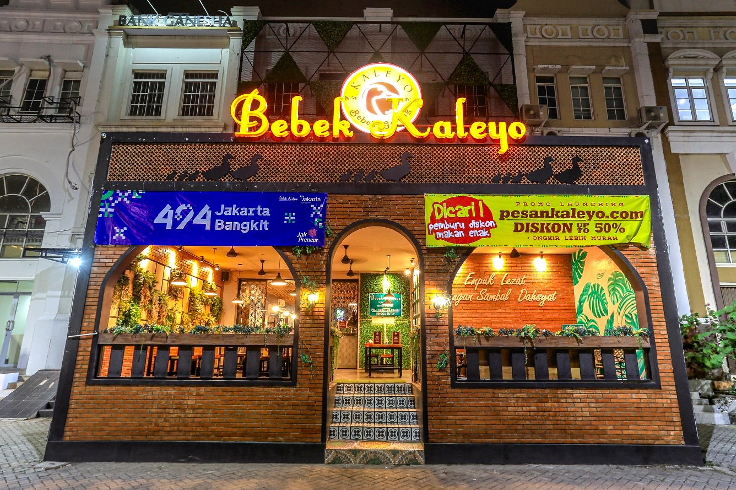 Bebek Kaleyo Tutup Lebaran, Dipuji Manusiawi Karyawan