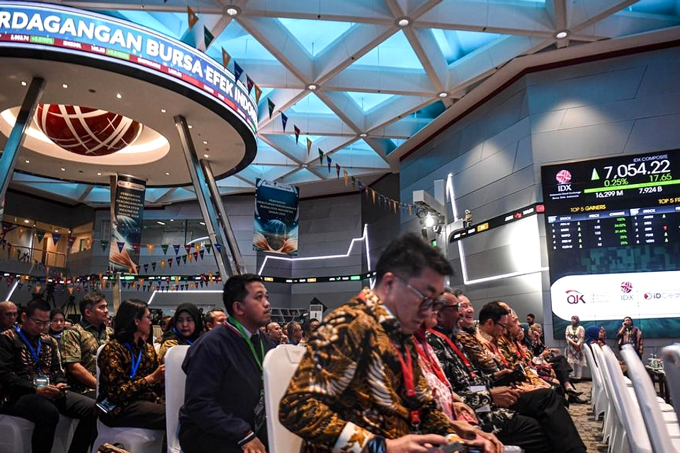 BEI Suspensi Saham 72 Perusahaan Akibat Telat Lapor