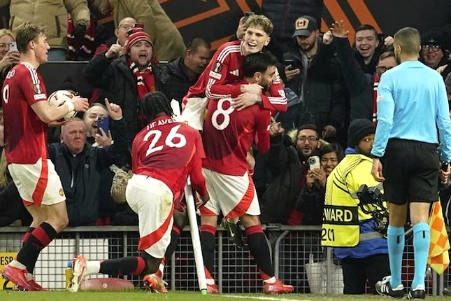 Benjamin Sesko: 10 Gol, Starter & Supersub MU Manchester