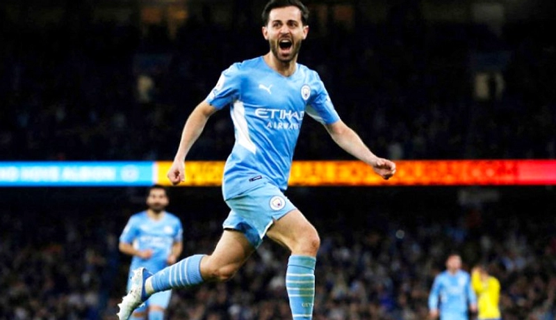 Bernardo Silva Lolos Man City, Target Barcelona atau Benfica