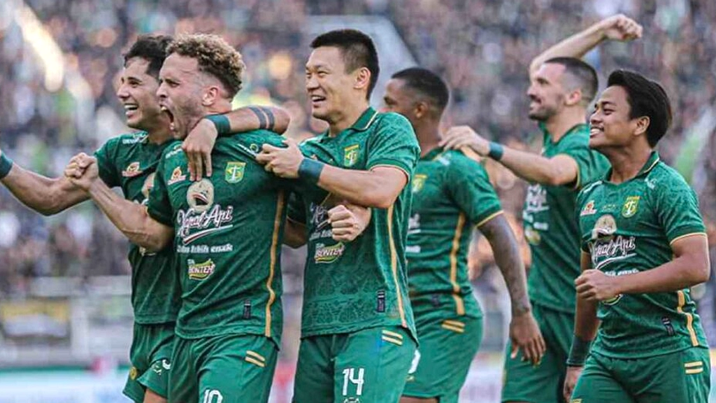 Bernardo Tavares Ungkap Kecewa: Derby Jatim Tanpa Suporter