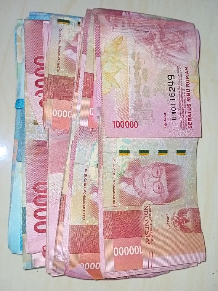 BI Tegaskan Uang Rp100.000 Tanda Tangan Purbaya Tetap Sah