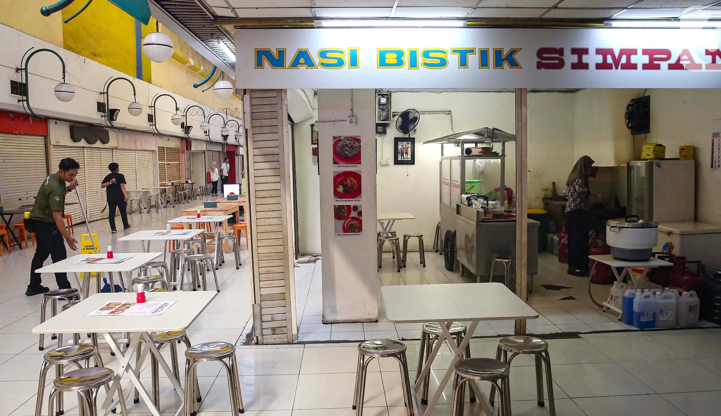 Blok M Hub: Soto Arab Betawi & Gleg N Go Menarik Pengunjung